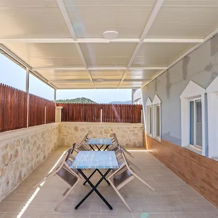 Apartahotel Besim&bulut 4*