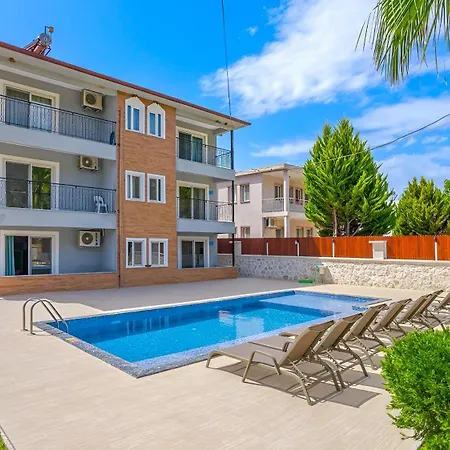 Besim&bulut アパートホテル カシュ