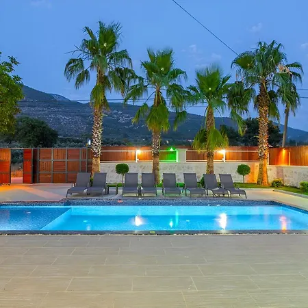 アパートホテル Besim&bulut カシュ